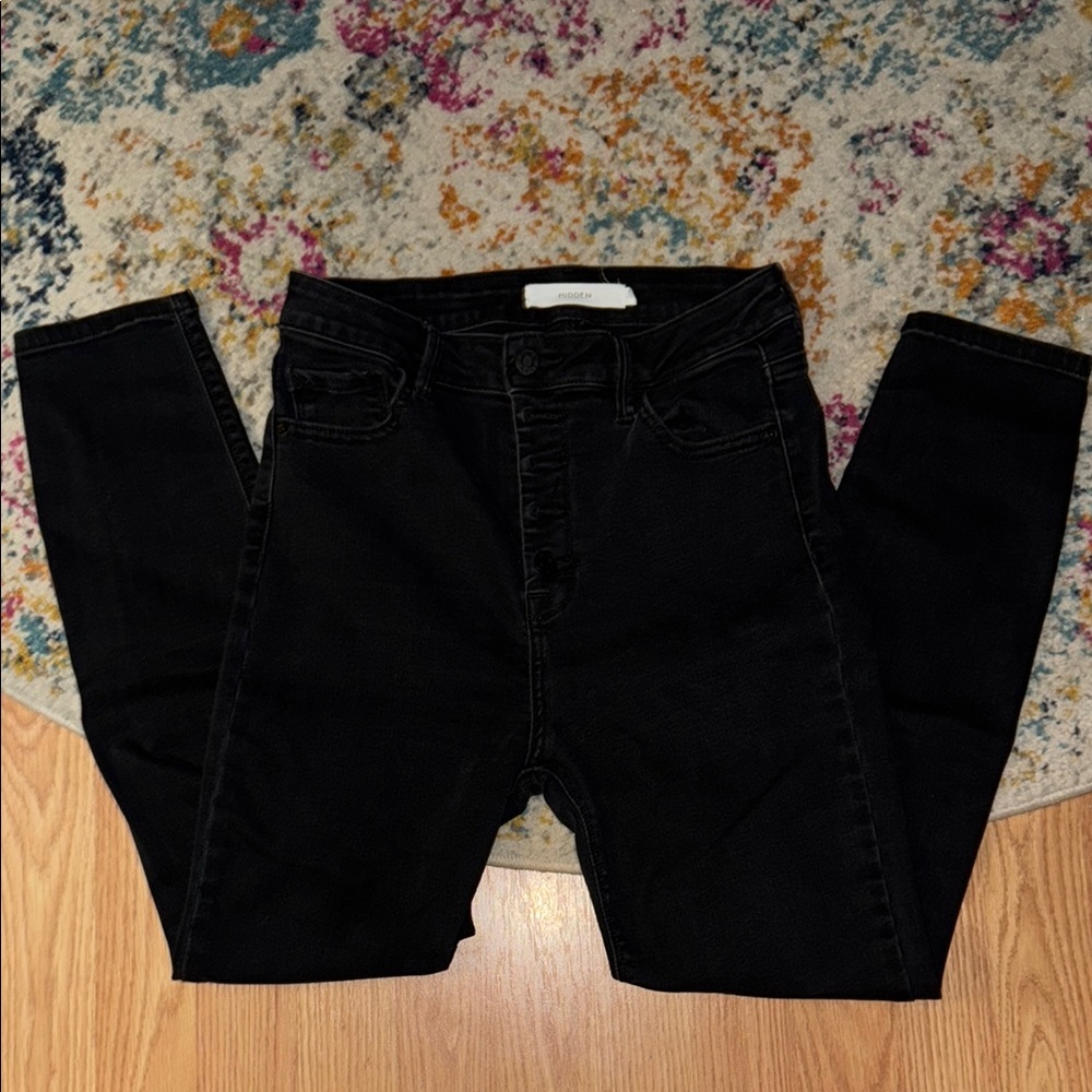 High Rise Black Jeans with Slim Fit